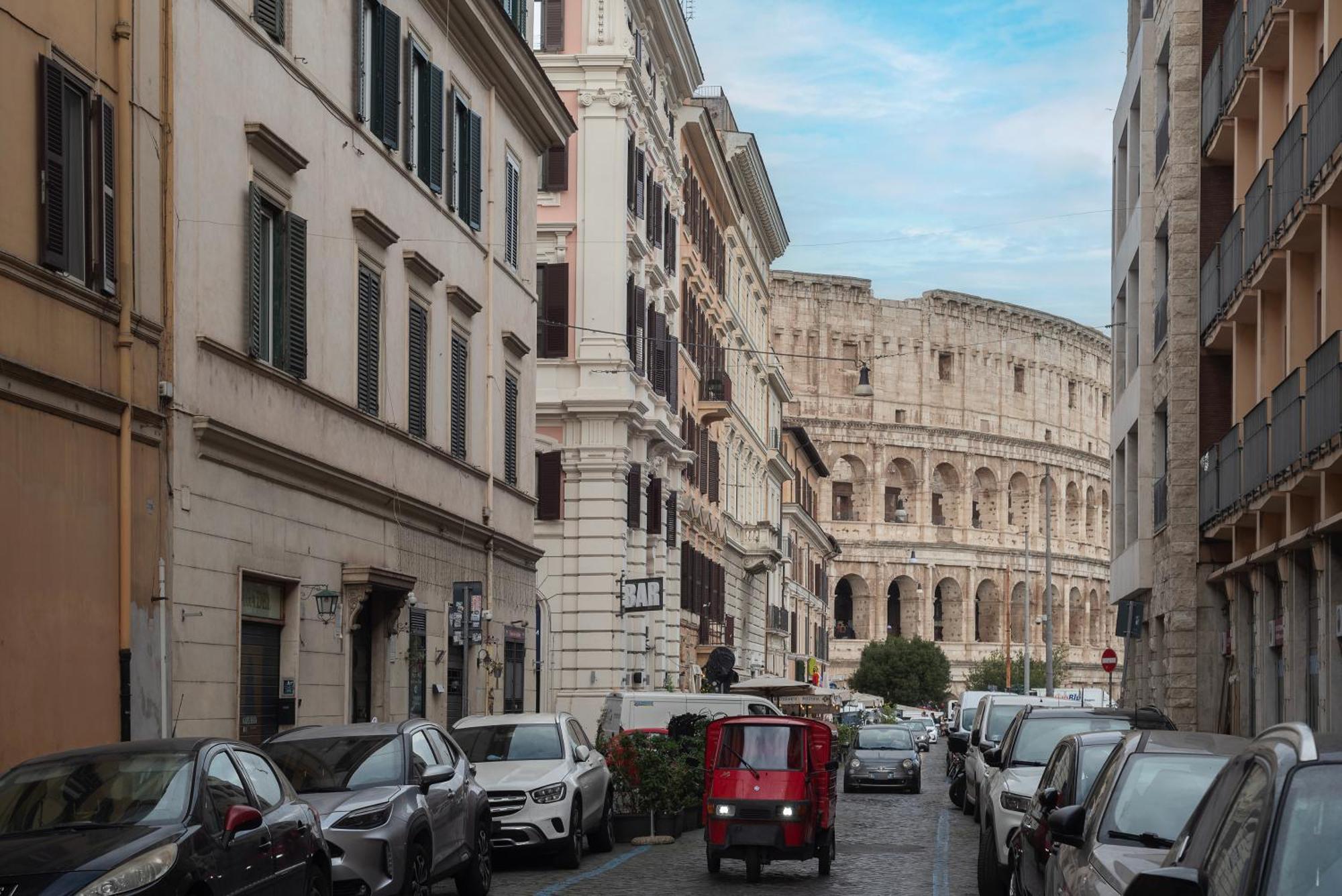 Colosseo & San Clemente Apartment Rome Luaran gambar